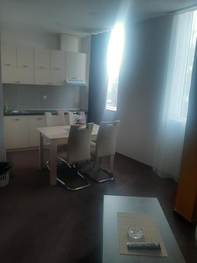 Hotel Usce Šabac Екстериор снимка