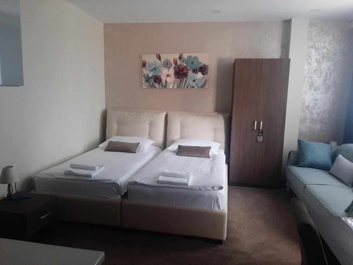 Hotel Usce Šabac Екстериор снимка