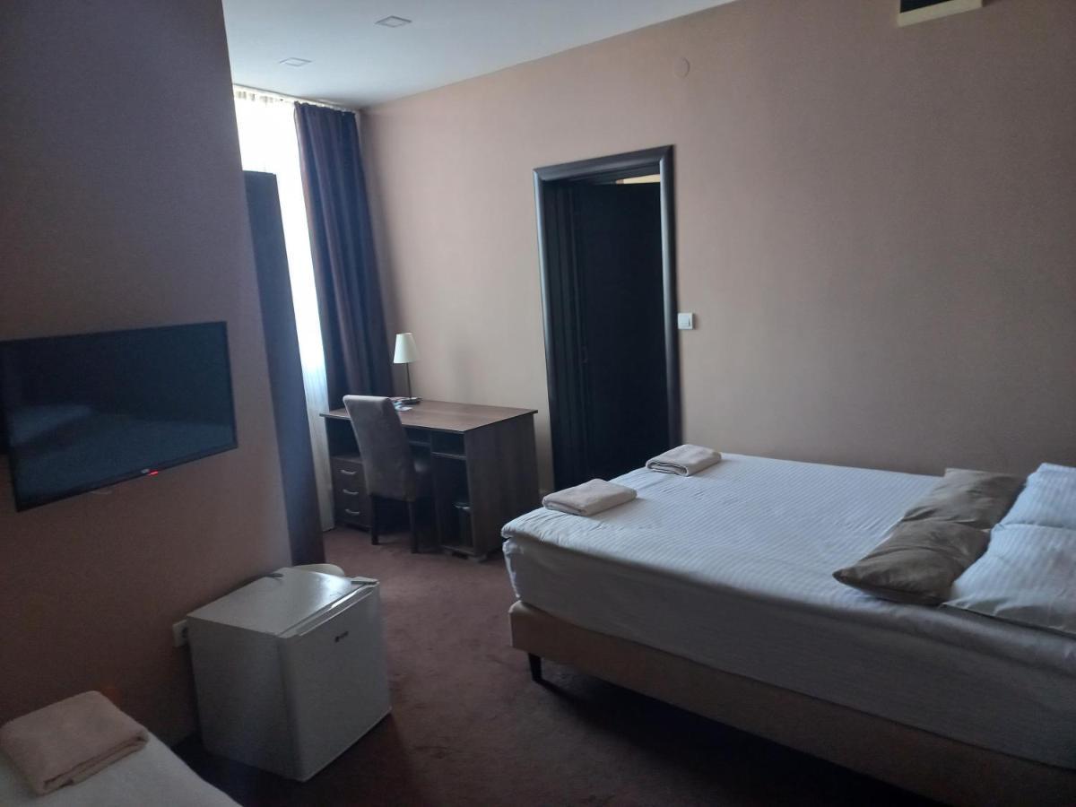 Hotel Usce Šabac Екстериор снимка