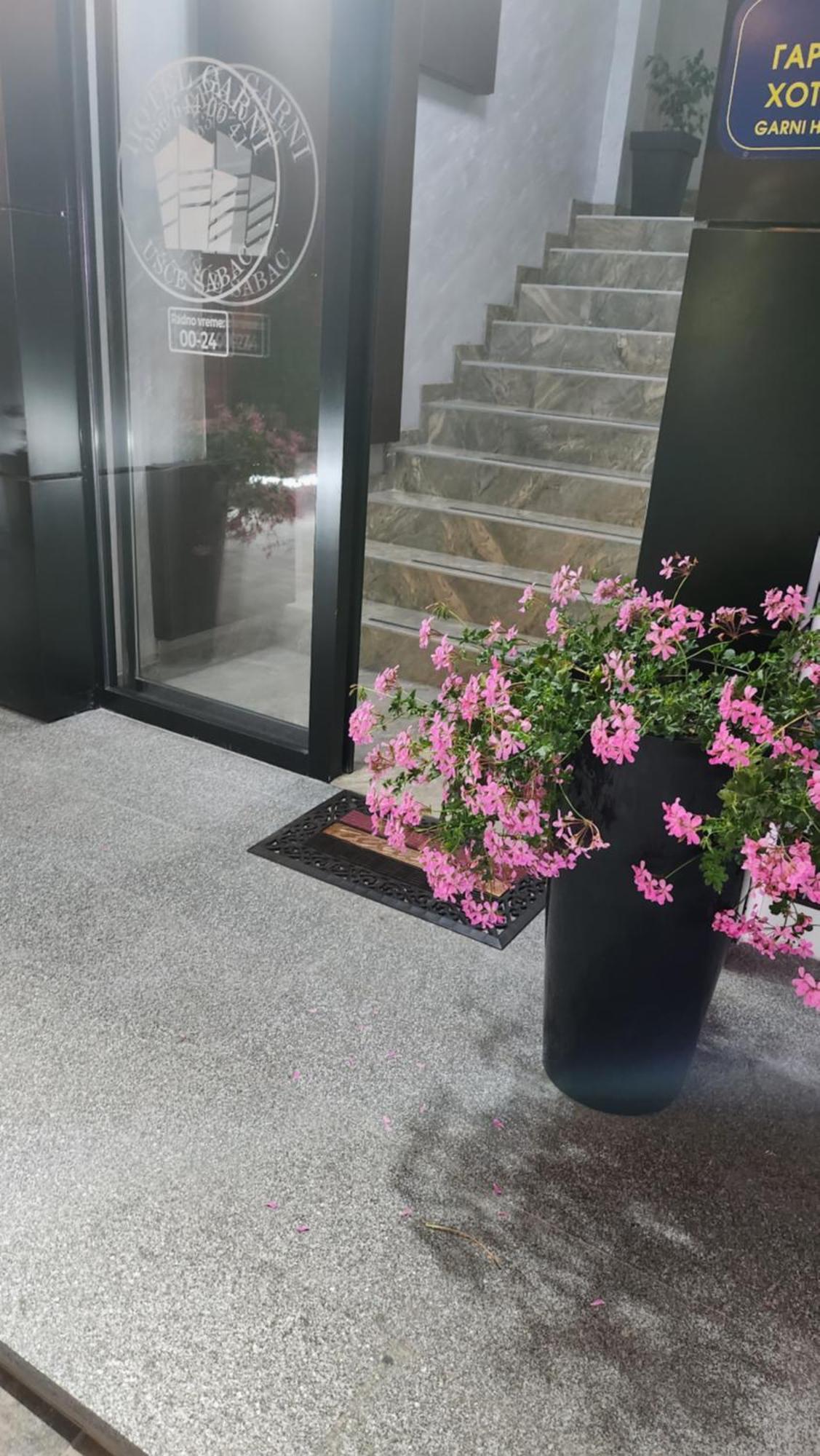 Hotel Usce Šabac Екстериор снимка
